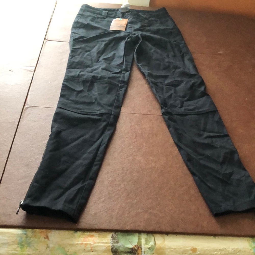 Women’s Nike pants